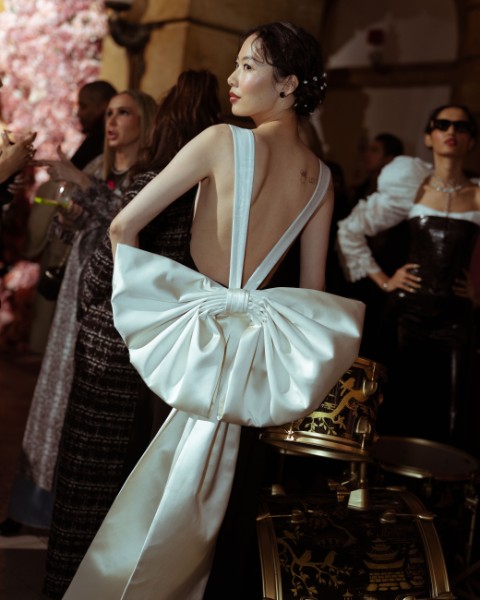 Editorial image 7